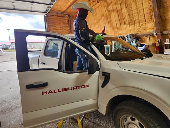 Auto-glass-commercial-fleet